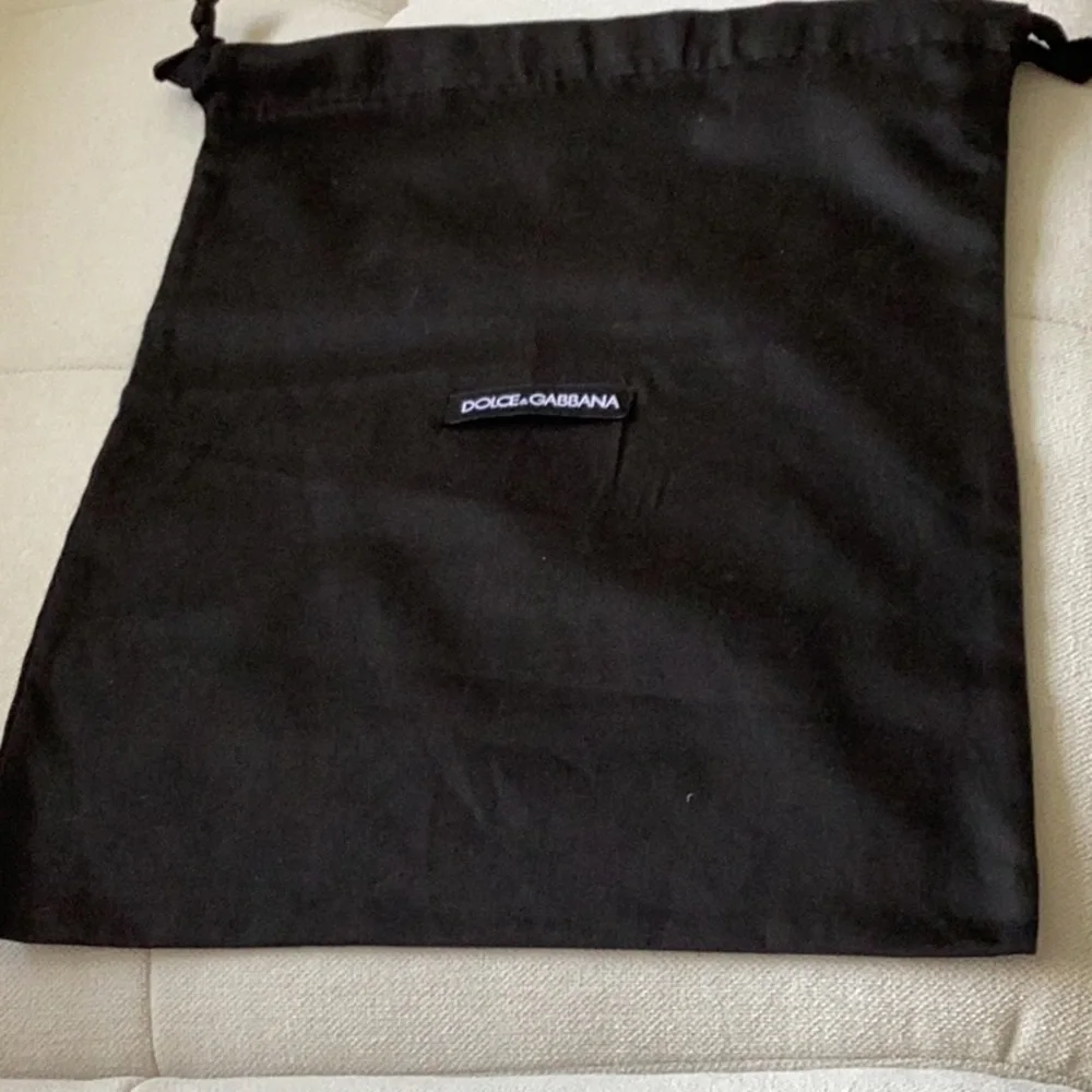 15.x11,5. Dolce and Gabbana Dust Bag